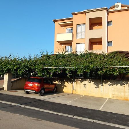 Bed & Breakfast Grgic Novigrad Istria Esterno foto
