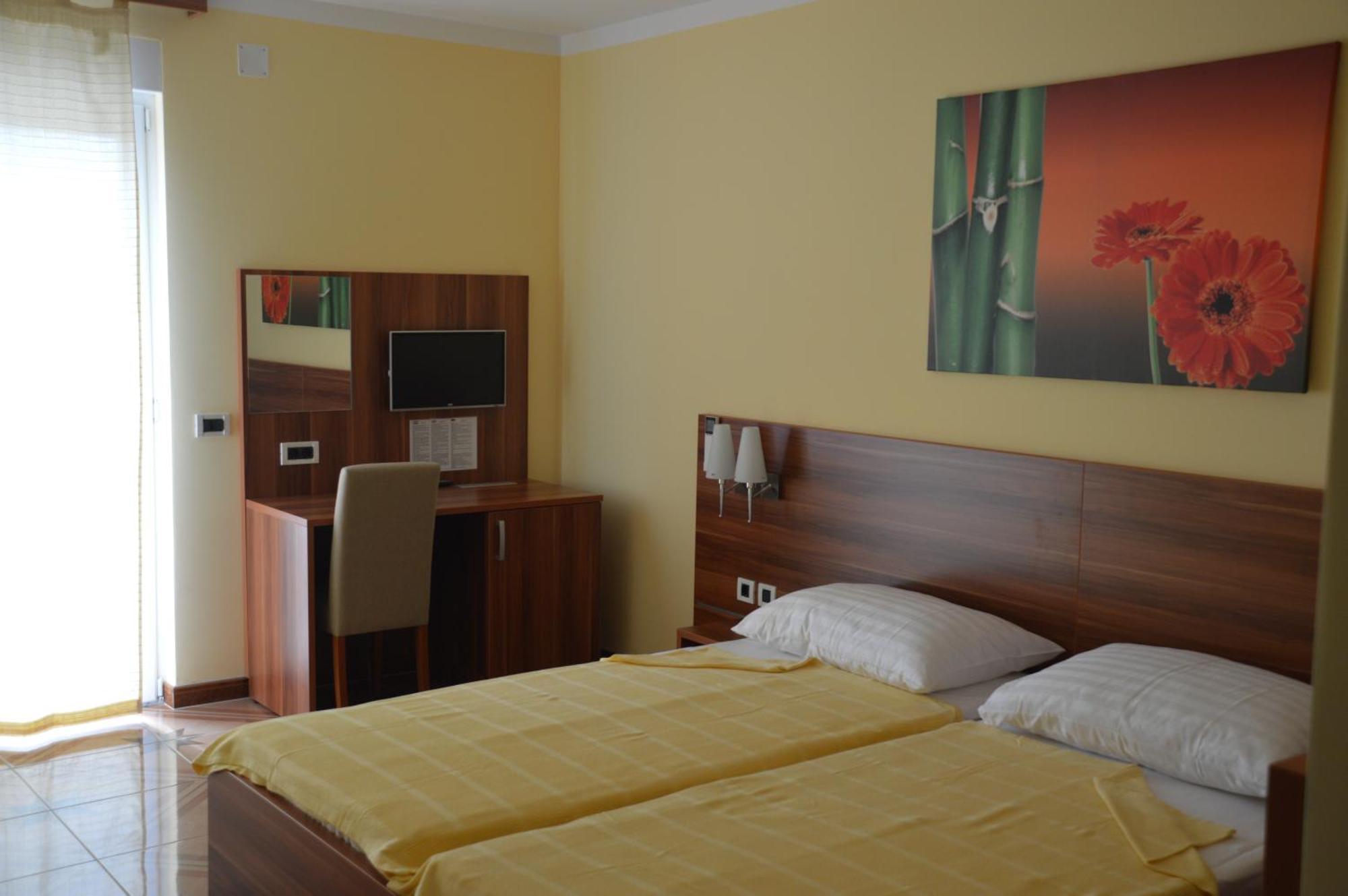 Bed & Breakfast Grgic Novigrad Istria Esterno foto